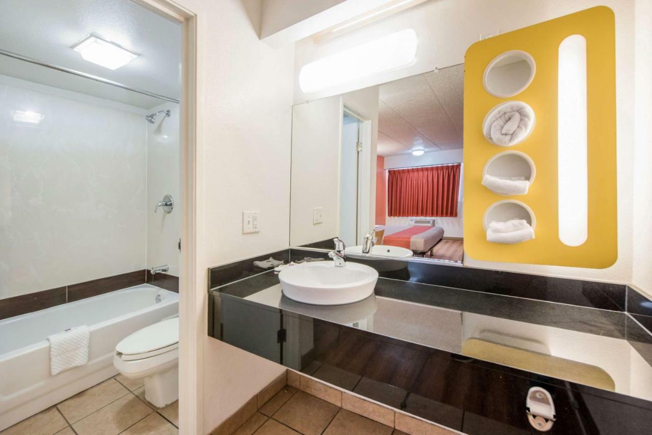 6-columbus, Oh - Hotel 2*